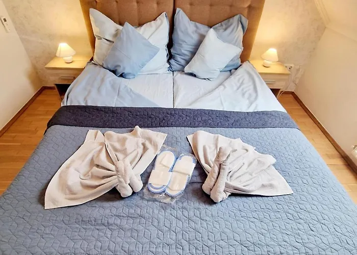 Rozsa Lak Apartmán *